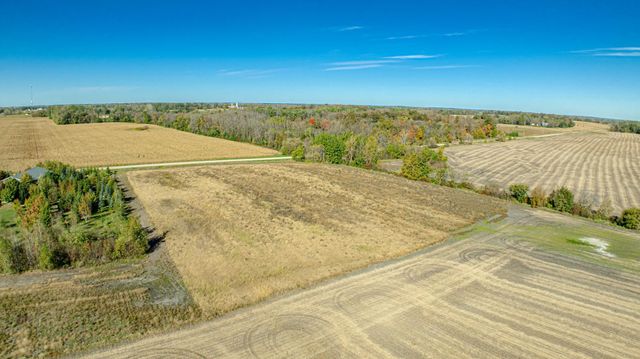 - Homestead Road, Nelson, MN 56355