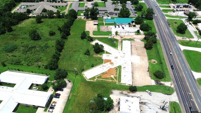 1150 E Loop 304, Crockett, TX 75835