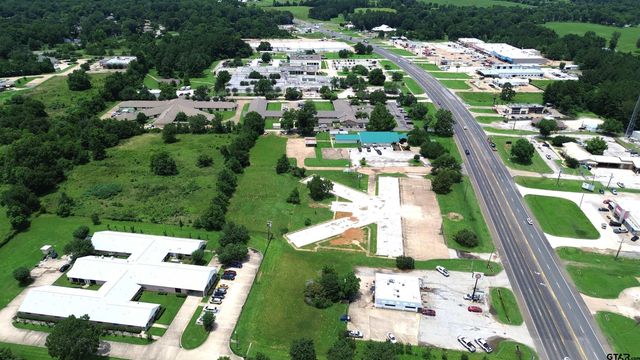 1150 E Loop 304, Crockett, TX 75835