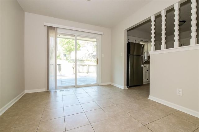 6924 NW Pleasant View Court, Kansas City, MO 64152