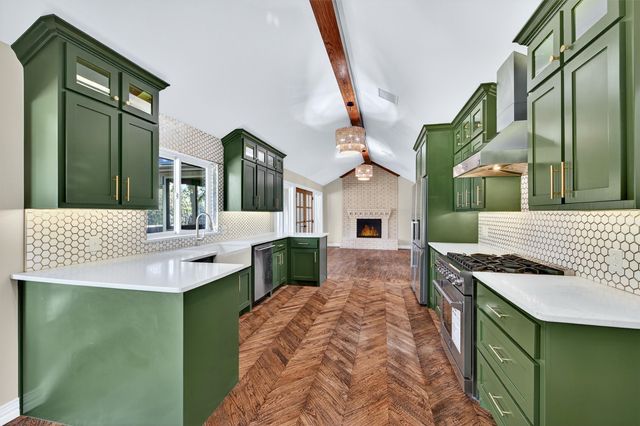 1 River Hills Drive, Denison, TX 75020