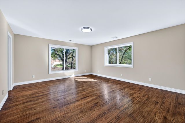 1 River Hills Drive, Denison, TX 75020