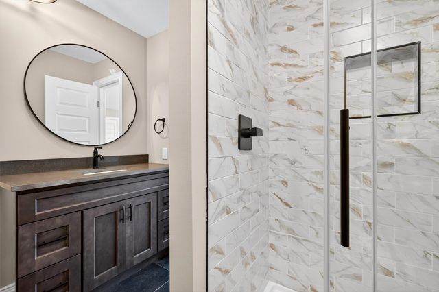 1 River Hills Drive, Denison, TX 75020