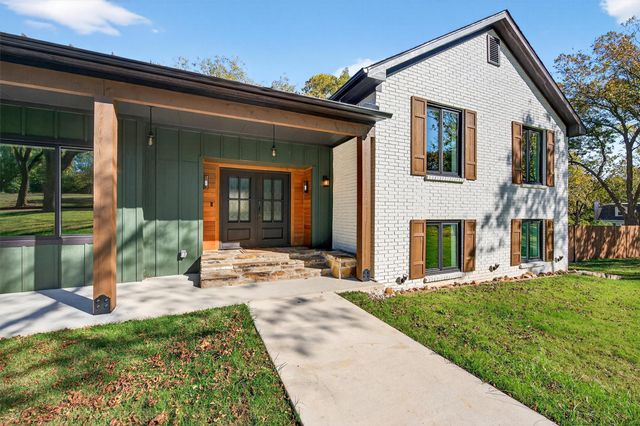 1 River Hills Drive, Denison, TX 75020
