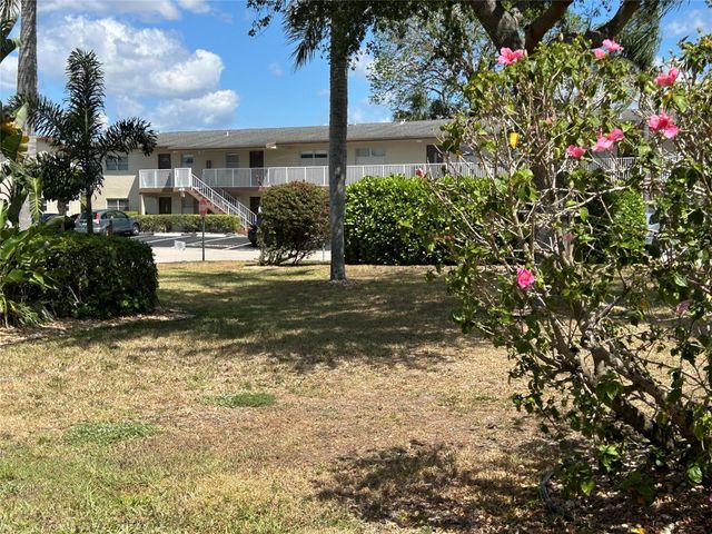7805 NW 5th Ct 202, Margate, FL 33063