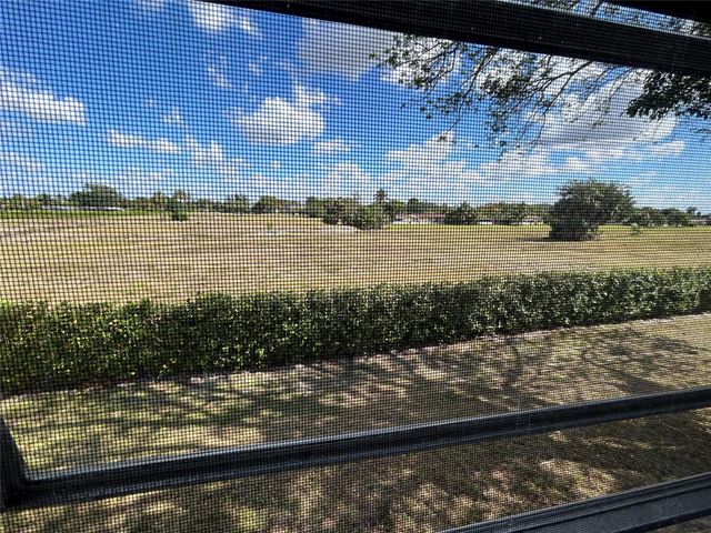 7805 NW 5th Ct 202, Margate, FL 33063