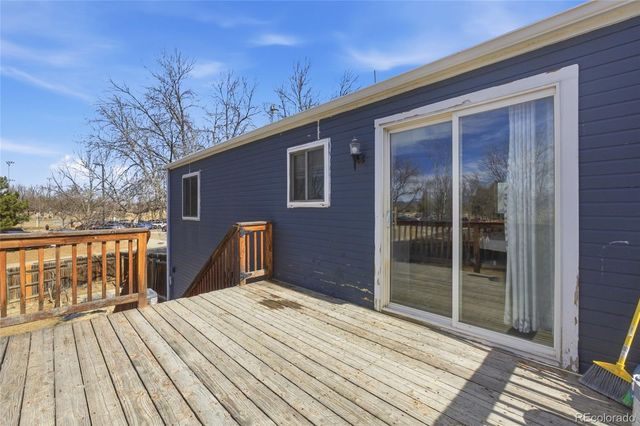 1759 Sunset Street, Longmont, CO 80501