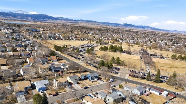 1759 Sunset Street, Longmont, CO 80501
