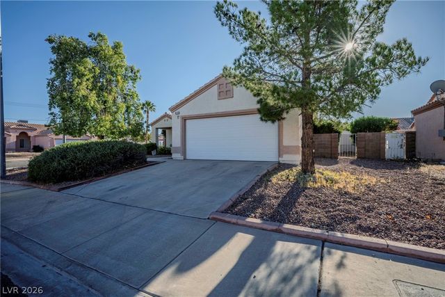 812 Mesa Pine Court, Henderson, NV 89015