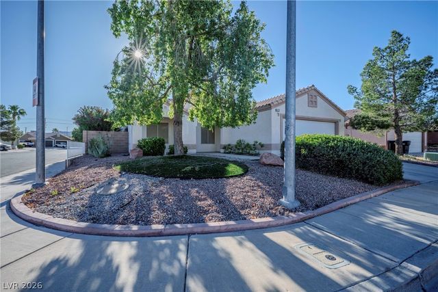 812 Mesa Pine Court, Henderson, NV 89015