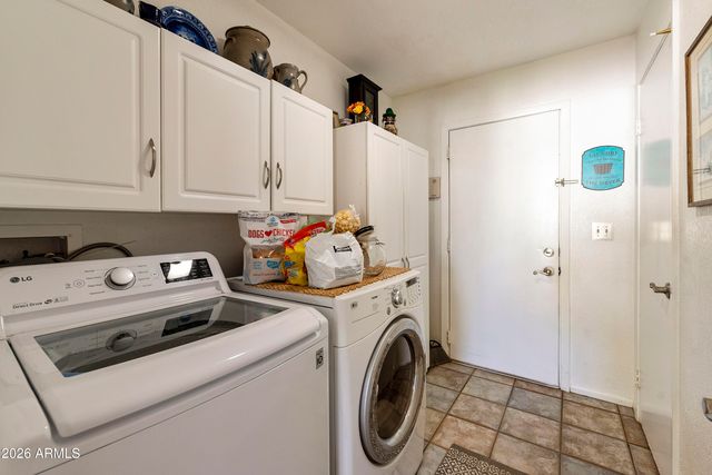 532 E RENEE Drive, Phoenix, AZ 85024