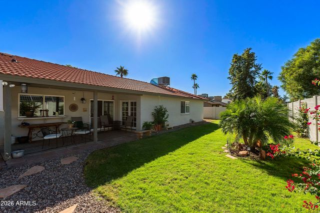 532 E RENEE Drive, Phoenix, AZ 85024