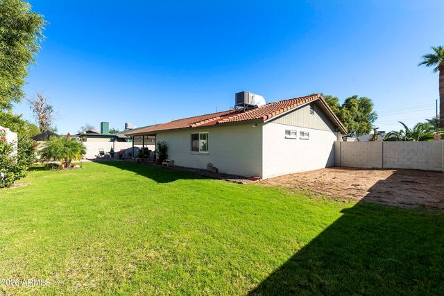 532 E RENEE Drive, Phoenix, AZ 85024