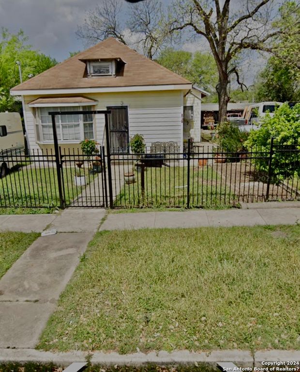 219 VINE ST, San Antonio, TX 78210