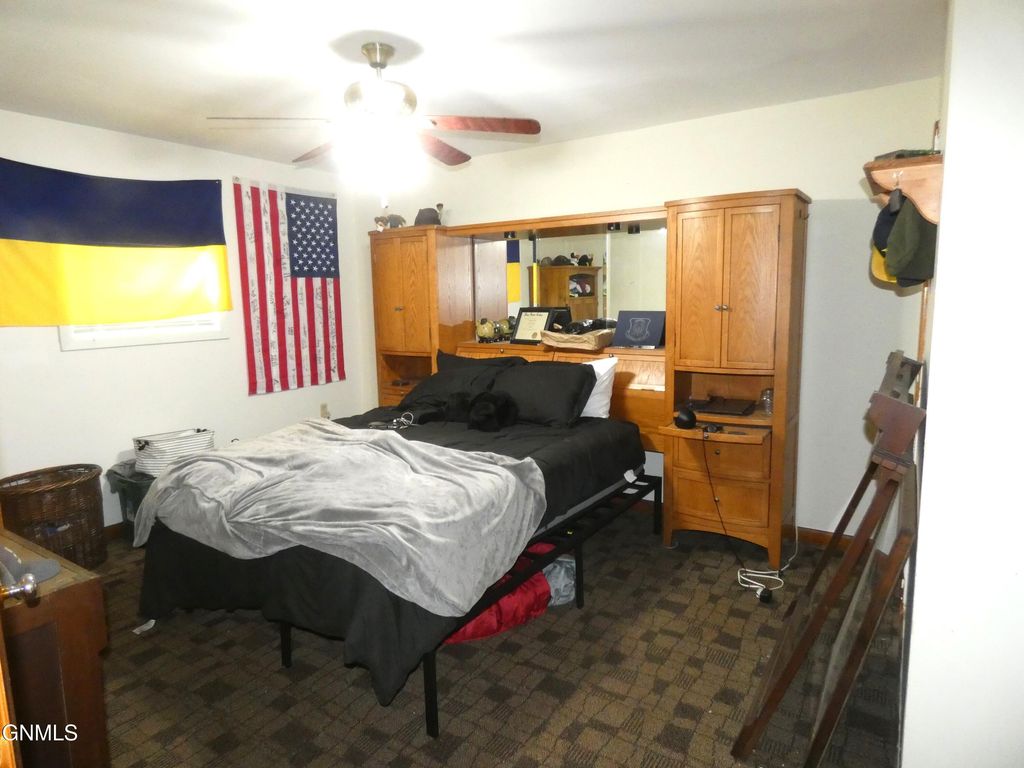 415 Summit Street, Underwood, ND 58576 photo 13