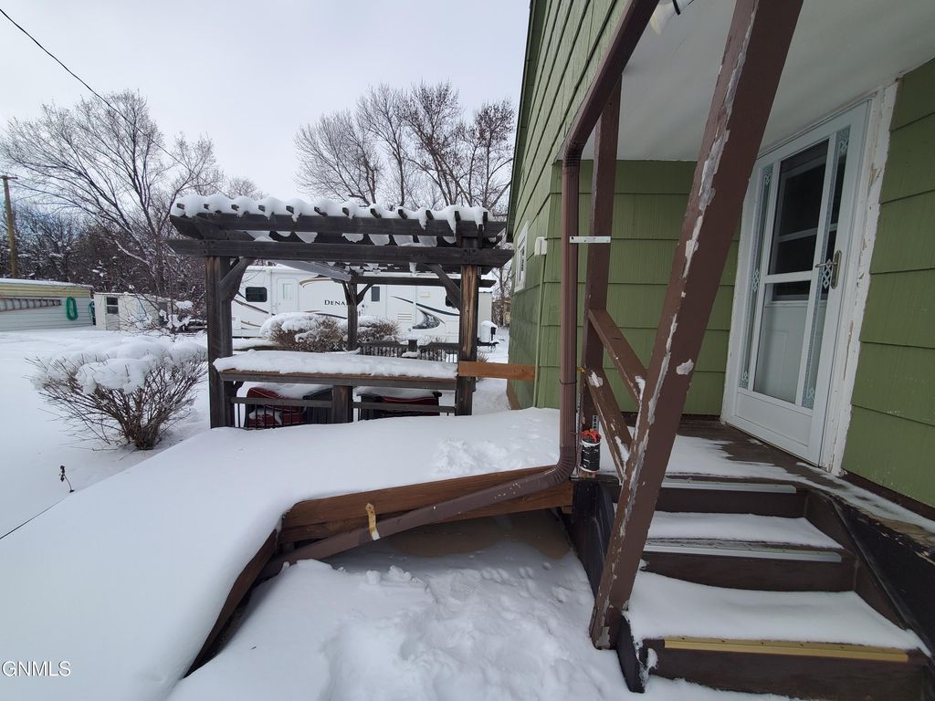 415 Summit Street, Underwood, ND 58576 photo 33