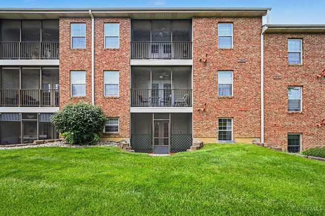 5461 Asbury Lake Drive, Green Twp, OH 45247
