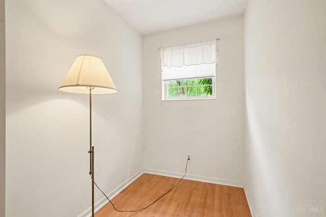 5461 Asbury Lake Drive, Green Twp, OH 45247