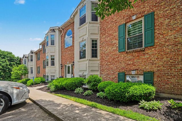 5461 Asbury Lake Drive, Green Twp, OH 45247