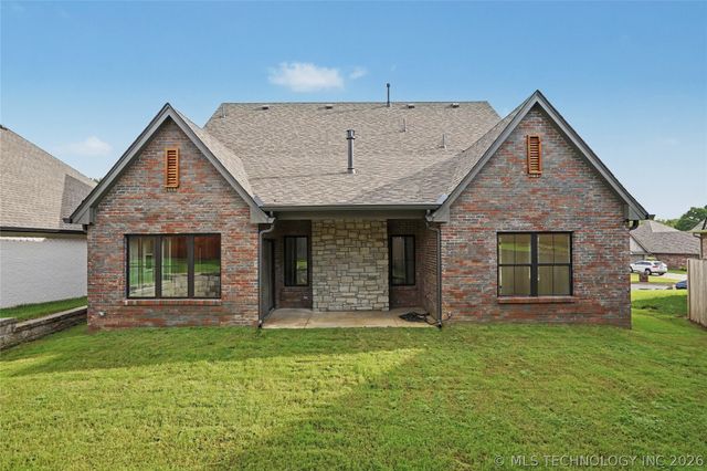 3107 Harbour Town Place, Claremore, OK 74019