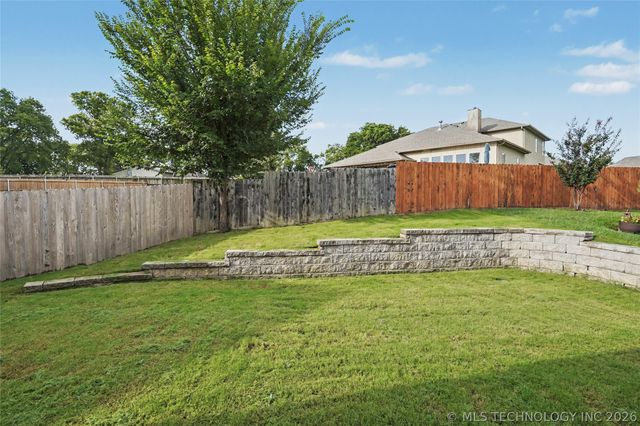 3107 Harbour Town Place, Claremore, OK 74019