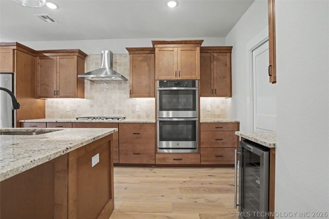 3107 Harbour Town Place, Claremore, OK 74019