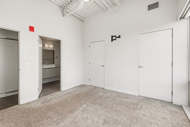 120 Main Street, 307, Newport, KY 41071