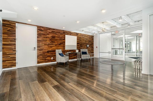 120 Main Street, 307, Newport, KY 41071