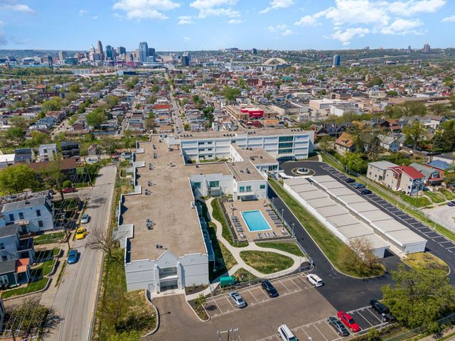 120 Main Street, 307, Newport, KY 41071