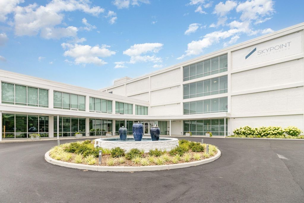 120 Main Street, 307, Newport, KY 41071