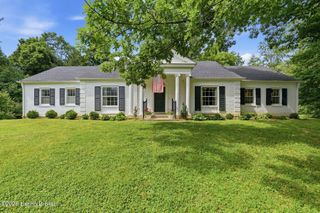 11901 Woodland Rd, Anchorage, KY 40223