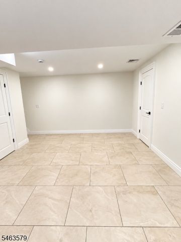 271 Bergen Blvd, Woodland Park, NJ 07424