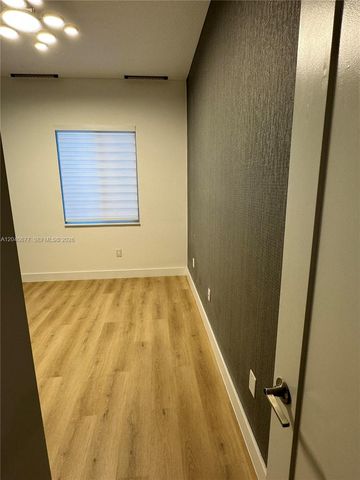 10421 NW 66th St 10421, Doral, FL 33178