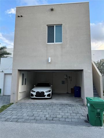 10421 NW 66th St 10421, Doral, FL 33178