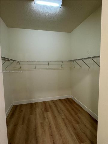 10421 NW 66th St 10421, Doral, FL 33178