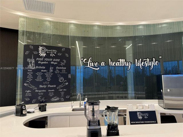 10421 NW 66th St 10421, Doral, FL 33178