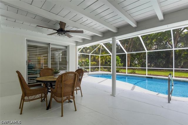 740 Park Shore DR, Naples, FL 34103