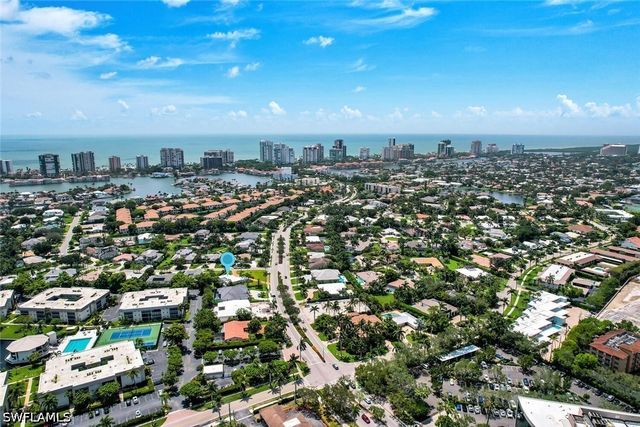 740 Park Shore DR, Naples, FL 34103