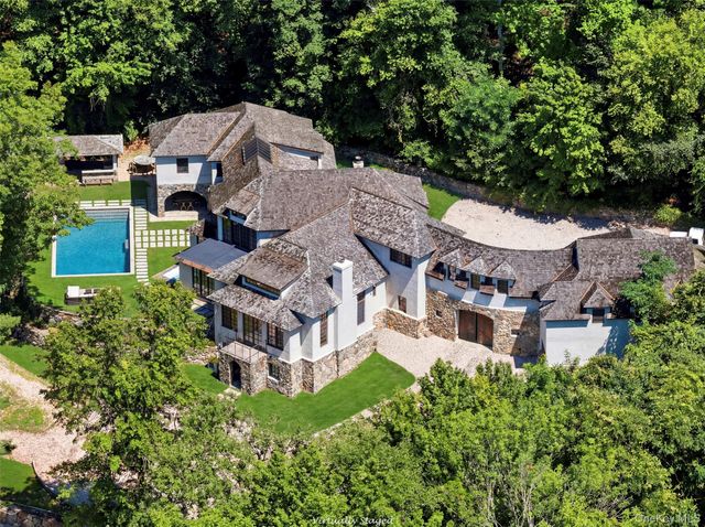 36 Spring Street, Cold Spring Harbor, NY 11724