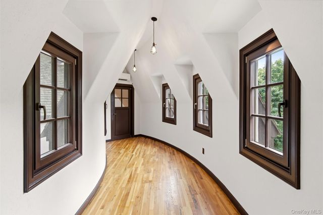36 Spring Street, Cold Spring Harbor, NY 11724