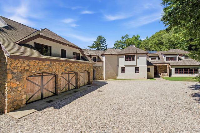 36 Spring Street, Cold Spring Harbor, NY 11724