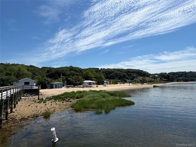 36 Spring Street, Cold Spring Harbor, NY 11724