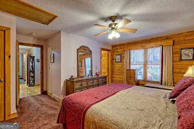 1556 Long Laurel Ridge Drive, Lakemont, GA 30552