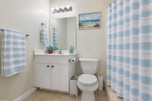 1817 N M Street, Lake Worth Beach, FL 33460