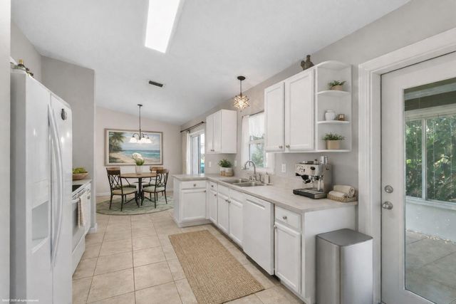 1817 N M Street, Lake Worth Beach, FL 33460