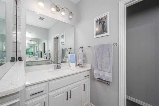 4202 Cascade Sky Drive, Arlington, TX 76005