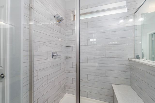 4202 Cascade Sky Drive, Arlington, TX 76005