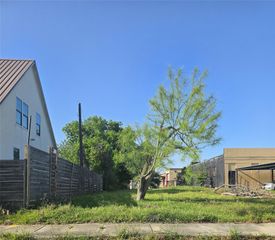 11114 Cullen Boulevard, Houston, TX 77047