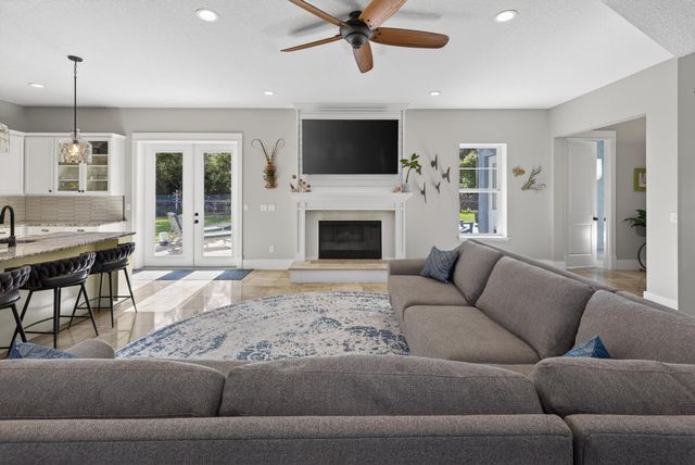 3532 Carolwood Ln, St Augustine, FL 32086