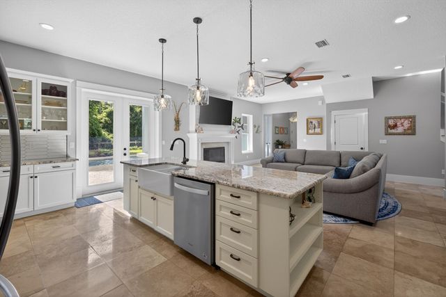 3532 Carolwood Ln, St Augustine, FL 32086